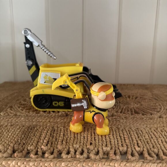Paw Patrol Rubble All Stars Bulldozer Vehicle & Figure Complete Exclusive Toy - Picture 3 of 7
